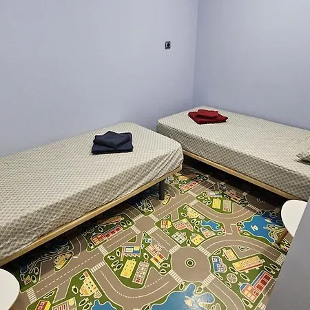 Apartamento Playa Poniente Con Parking Incluido
